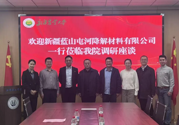 {fdcf952f-e53c-4e1b-94db-eb25561b2358}